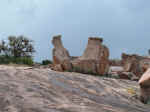 2005_0724EnchantedRock0015.JPG (199608 bytes)